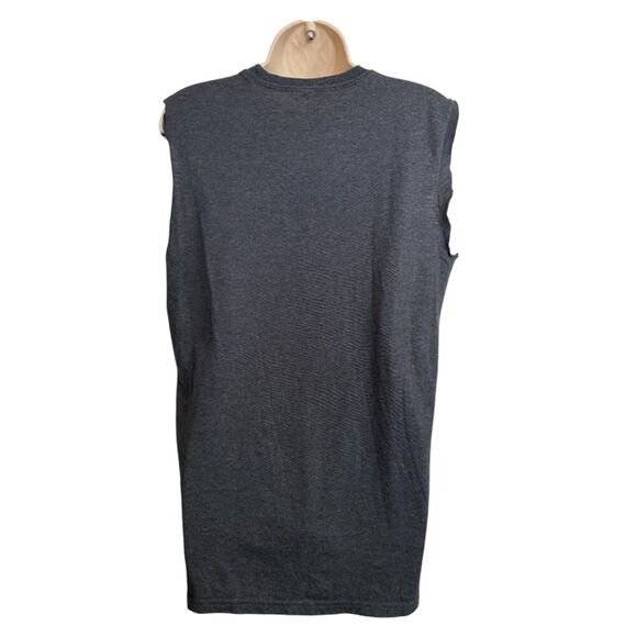 Silver Shamrock Happy Halloween Ripped Sleeved Gray Grunge T-shirt Size M - Picture 7 of 11